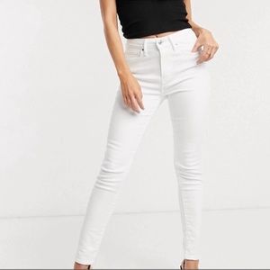 Levi’s 721 High Rise Skinny Jeans white Size 28 length 30
